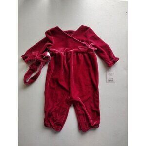 Carter's baby girls red velvet outfit‎ size 3 months